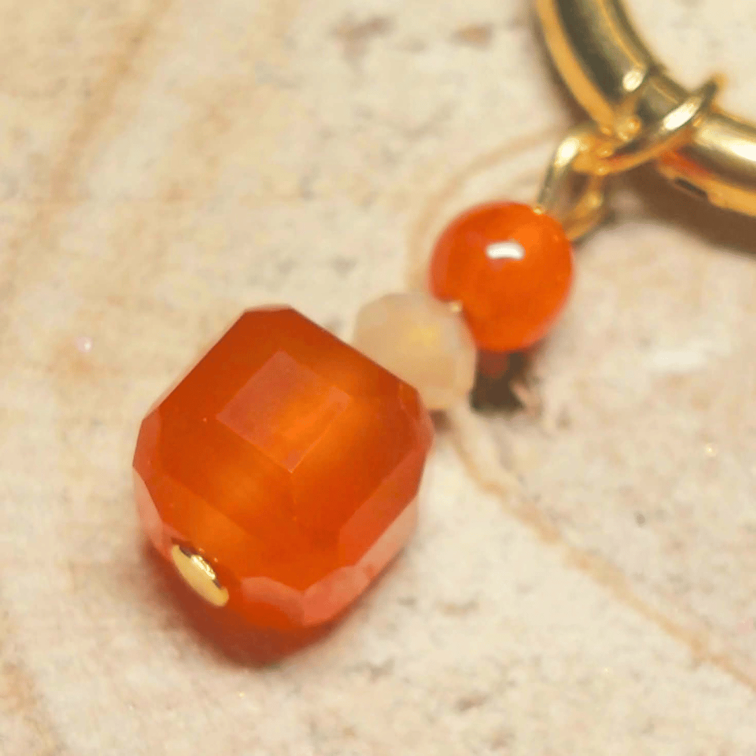 Créoles CARLA – Cornaline et cristal de verre