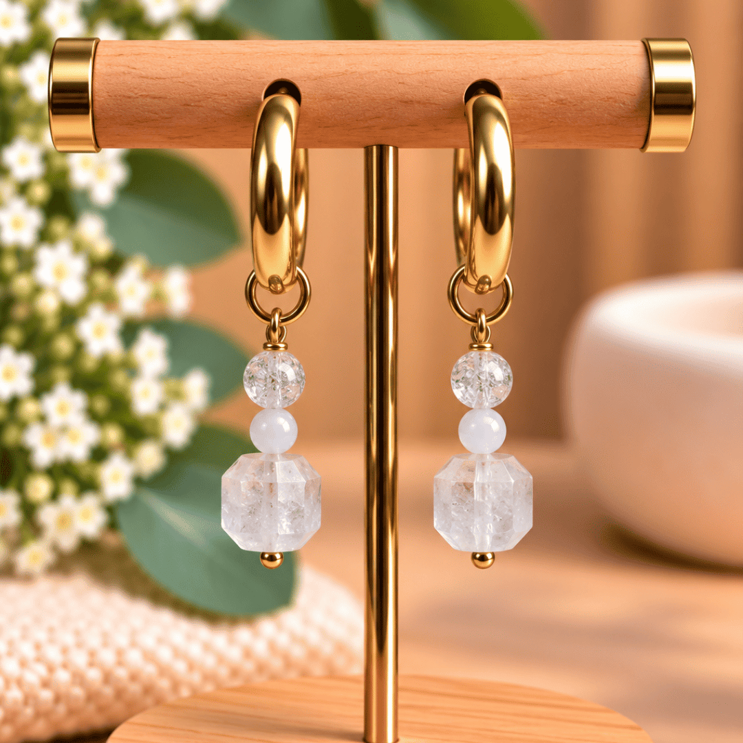 Créoles CARLA – Cristal de roche, cristal de roche irisé et cristal de verre