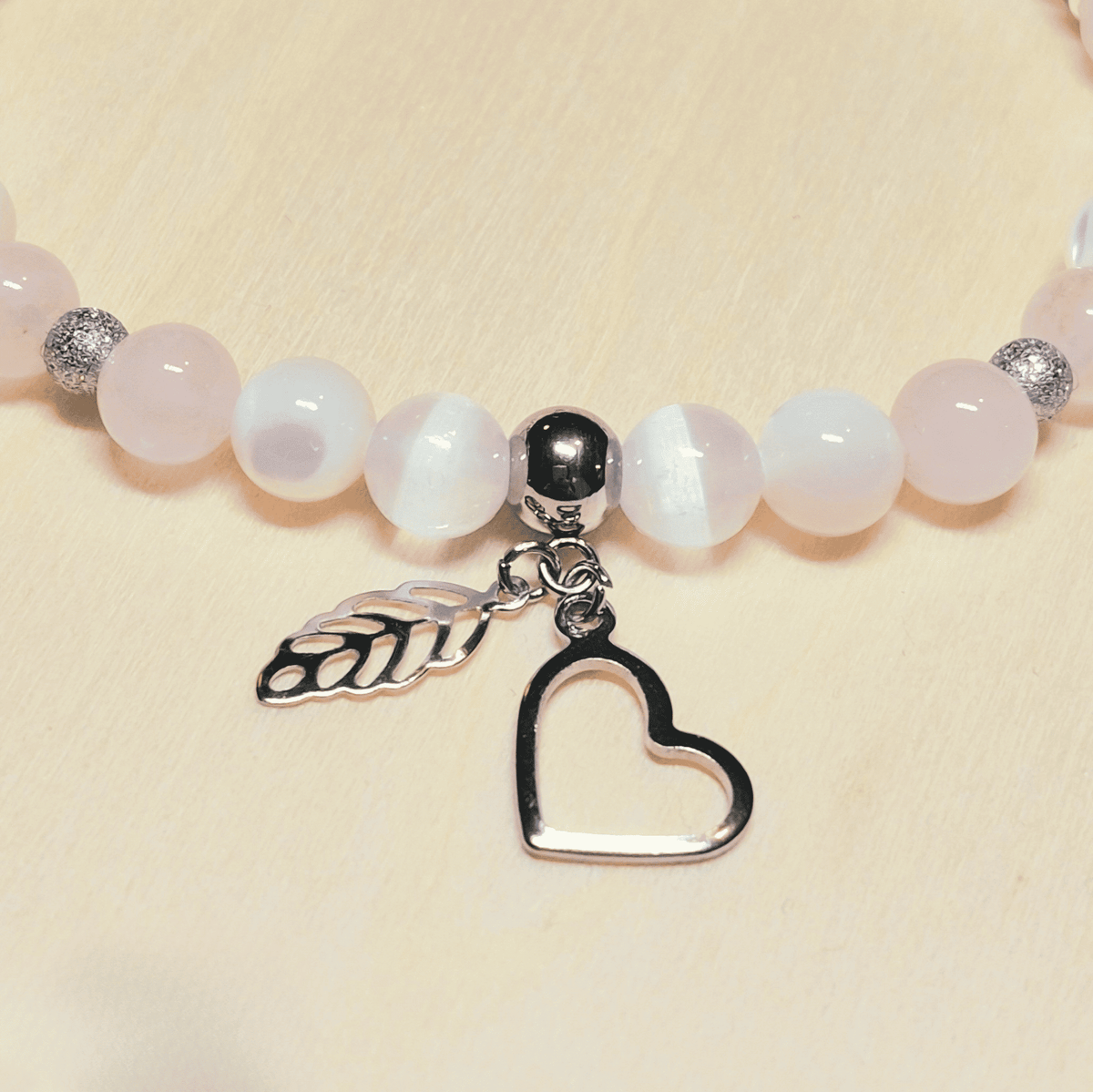 Bracelet Aphrodite – Quartz Rose, Sélénite, Nacre & Cristal de Roche