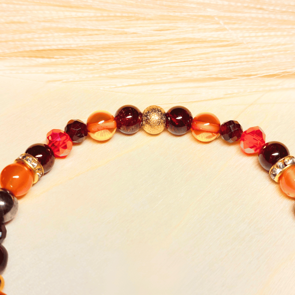 Bracelet Hestia – Grenat, Jaspe Rouge, Cornaline, Ambre & Pyrite