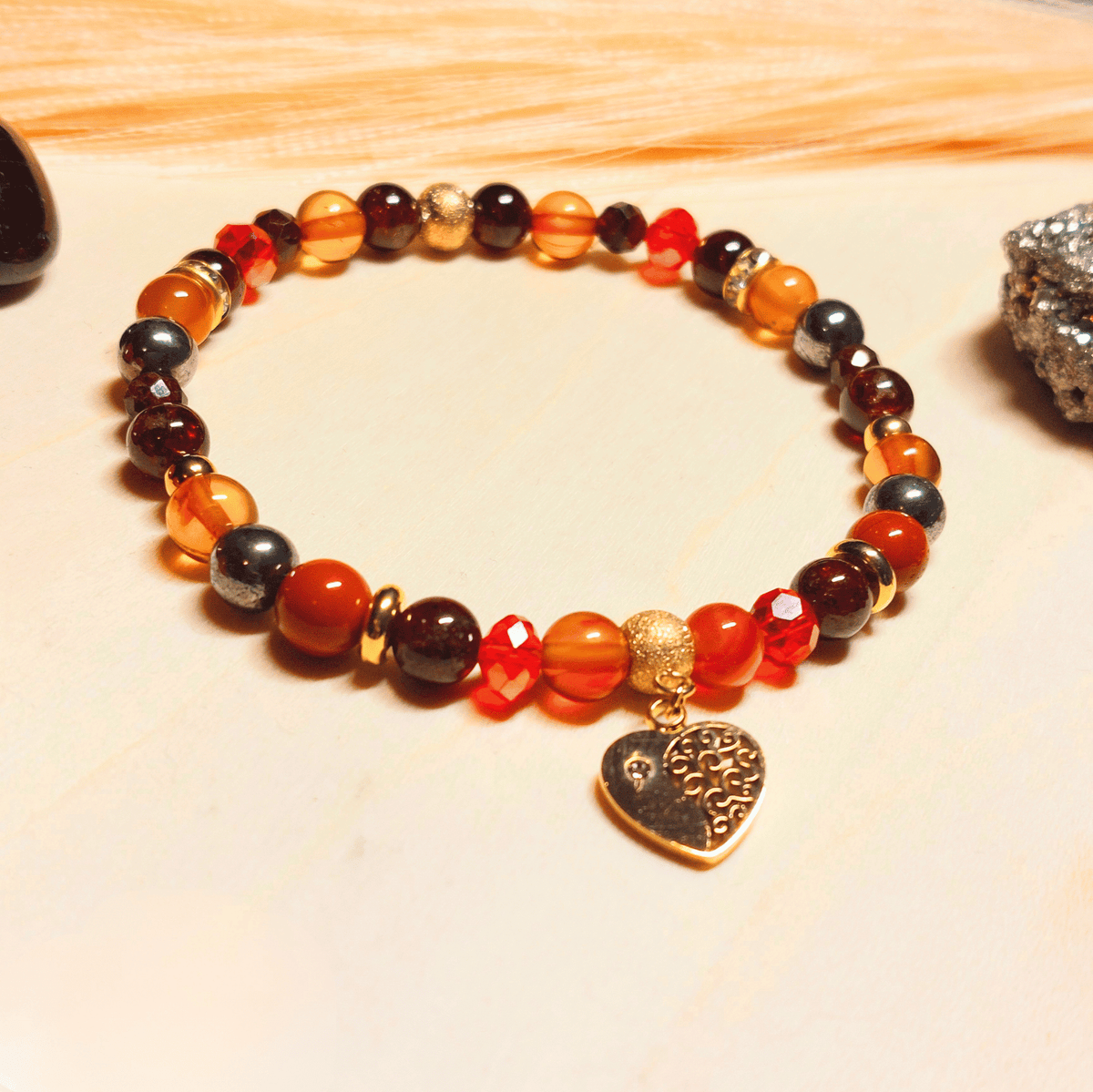 Bracelet Hestia – Grenat, Jaspe Rouge, Cornaline, Ambre & Pyrite