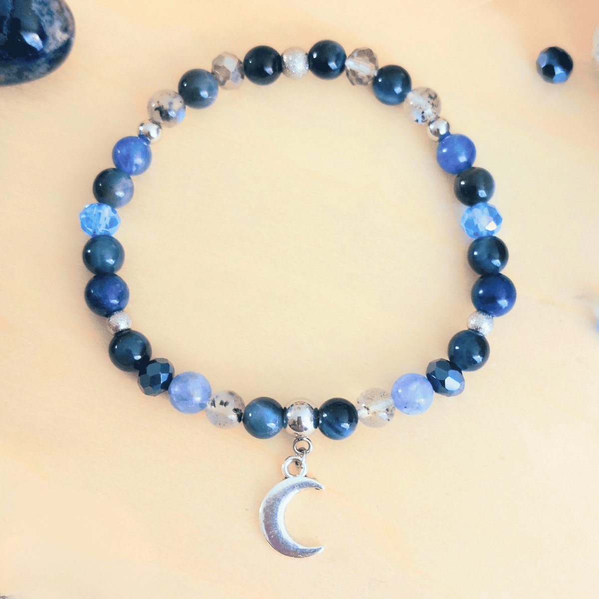 Bracelet Séléné – Œil de Faucon, Labradorite, Sodalite & Tanzanite
